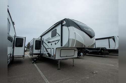 2026 Coachmen Chaparral 336TSIK in tiffin IA