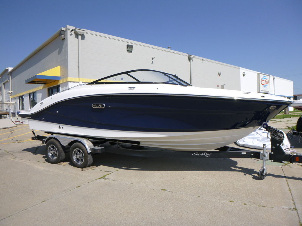 2025 Sea Ray SPX 210 in omaha NE