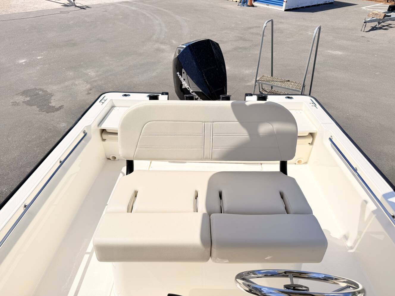 A photo of this 2026 Boston Whaler 210 Montauk