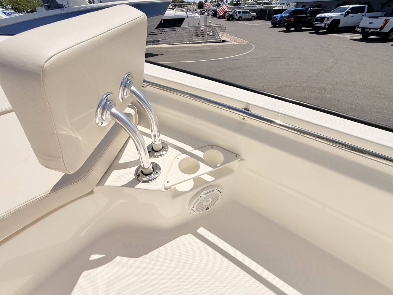 A photo of this 2026 Boston Whaler 210 Montauk