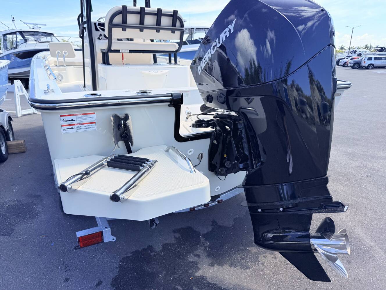 A photo of this 2026 Boston Whaler 210 Montauk