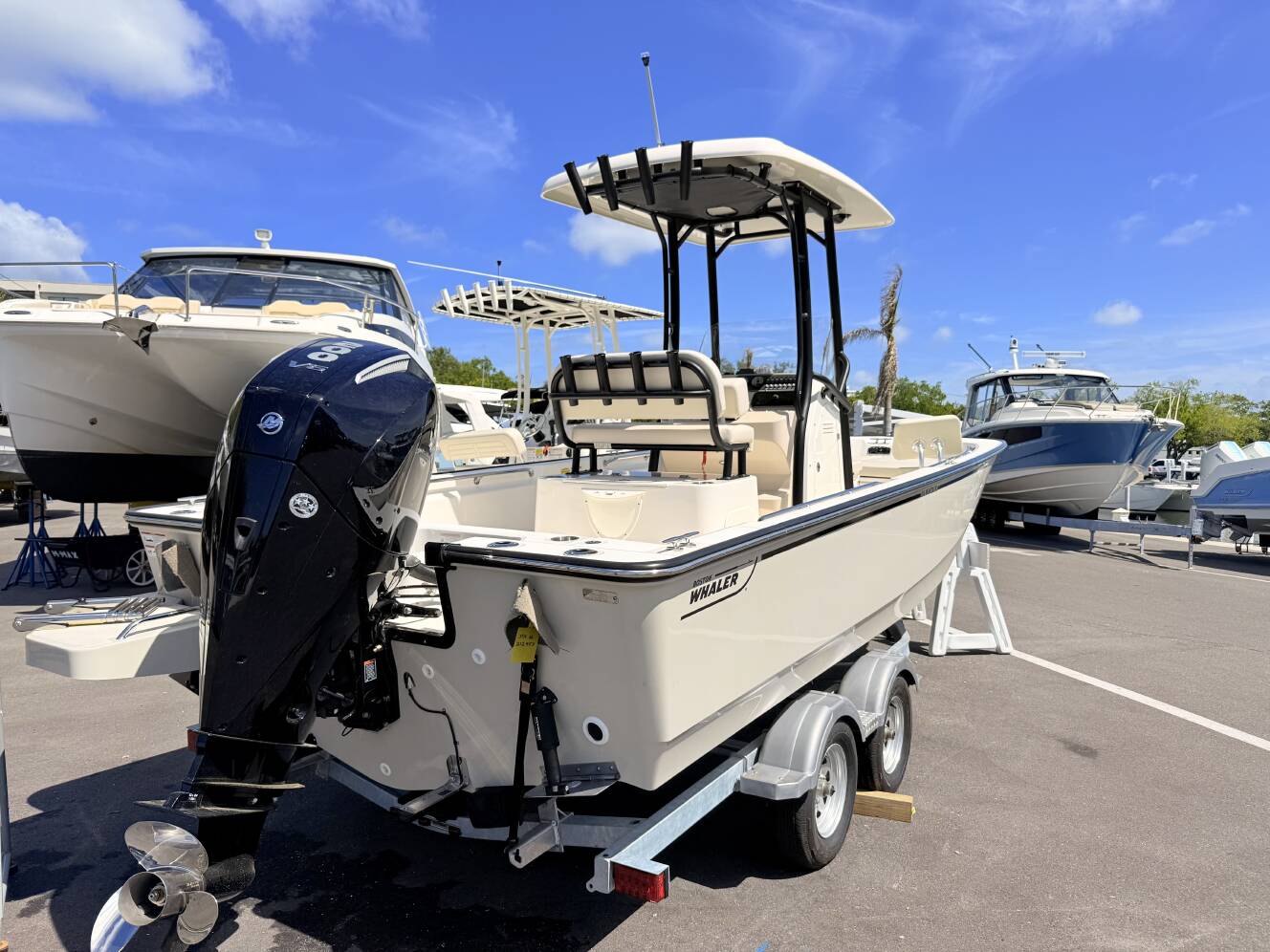 A photo of this 2026 Boston Whaler 210 Montauk