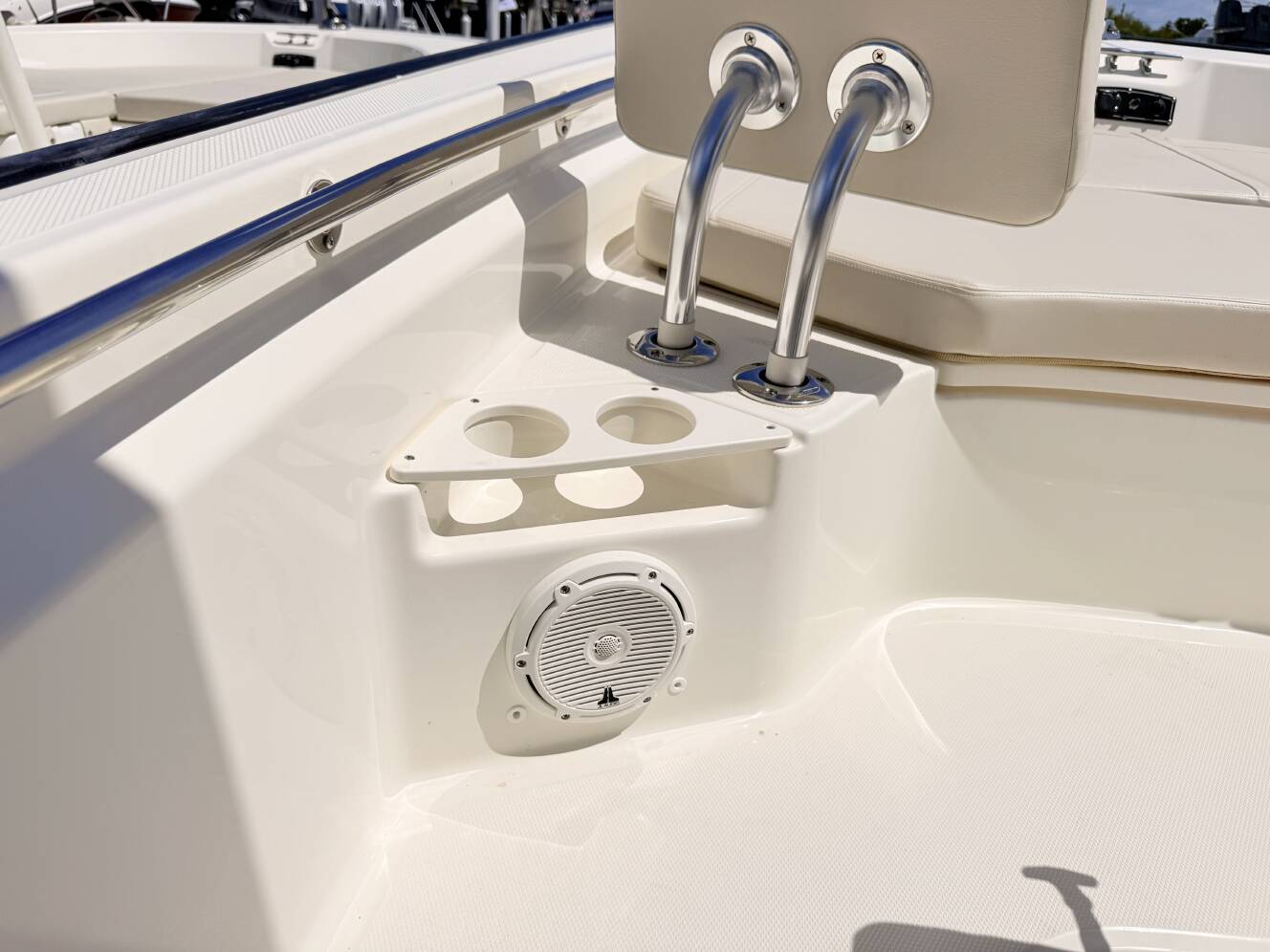 A photo of this 2026 Boston Whaler 210 Montauk