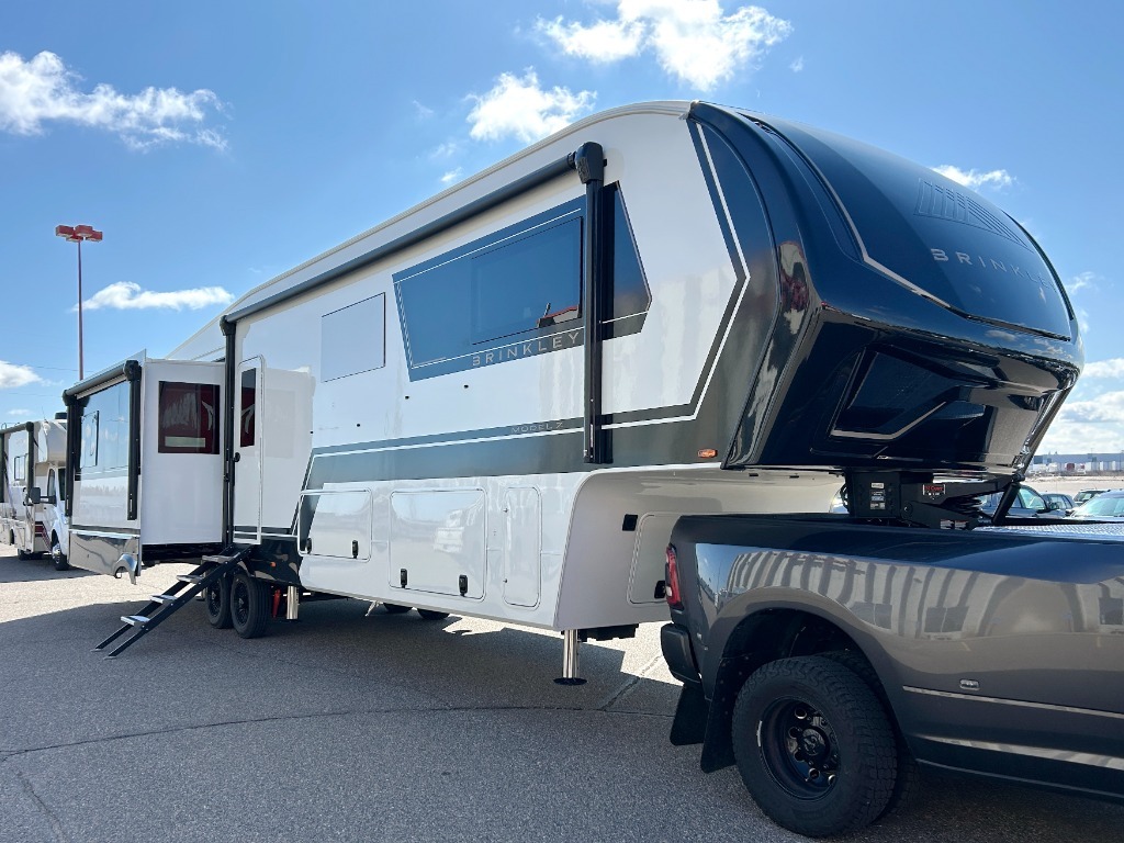 2026 Brinkley Model Z 3610 in ramsey MN