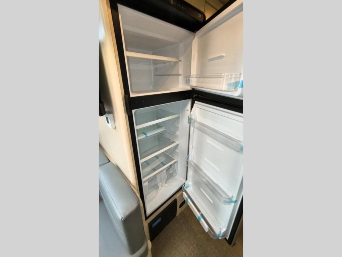 A photo of this 2026 Airstream Flying Cloud 30FB Bunk