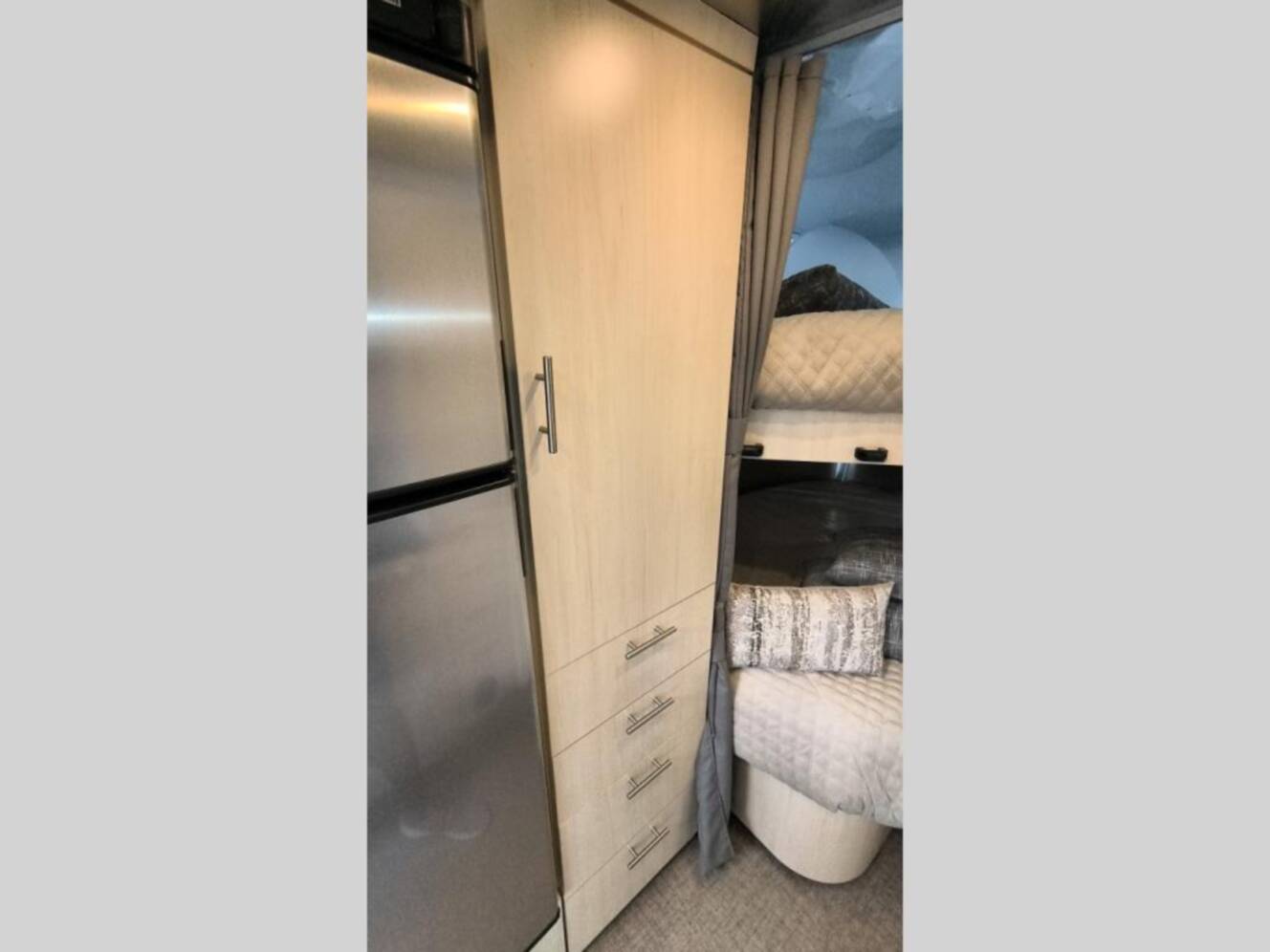A photo of this 2026 Airstream Flying Cloud 30FB Bunk