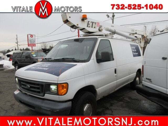 2007 FORD ECONOLINE in South Amboy, NJ