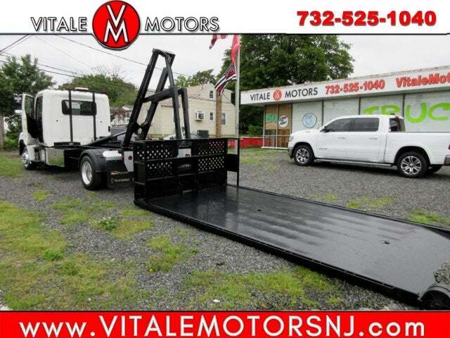 2017 HINO 268A in South Amboy, NJ