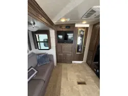 2018 FOREST RIVER ROCKWOOD WINDJAMMER 2715VS