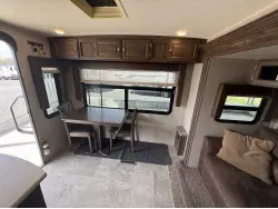 2018 FOREST RIVER ROCKWOOD WINDJAMMER 2715VS