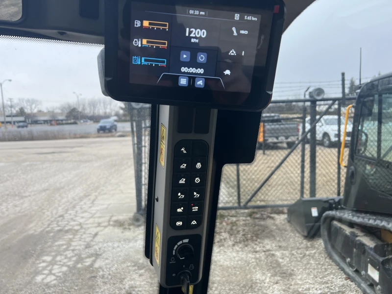 2026 JCB 215