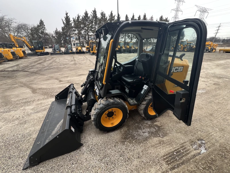 2026 JCB 215