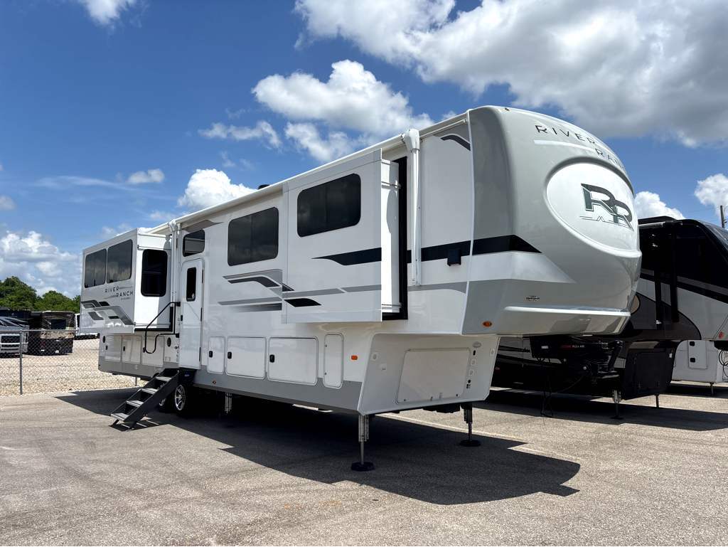 2022 Palomino River Ranch 390RL in hammond LA