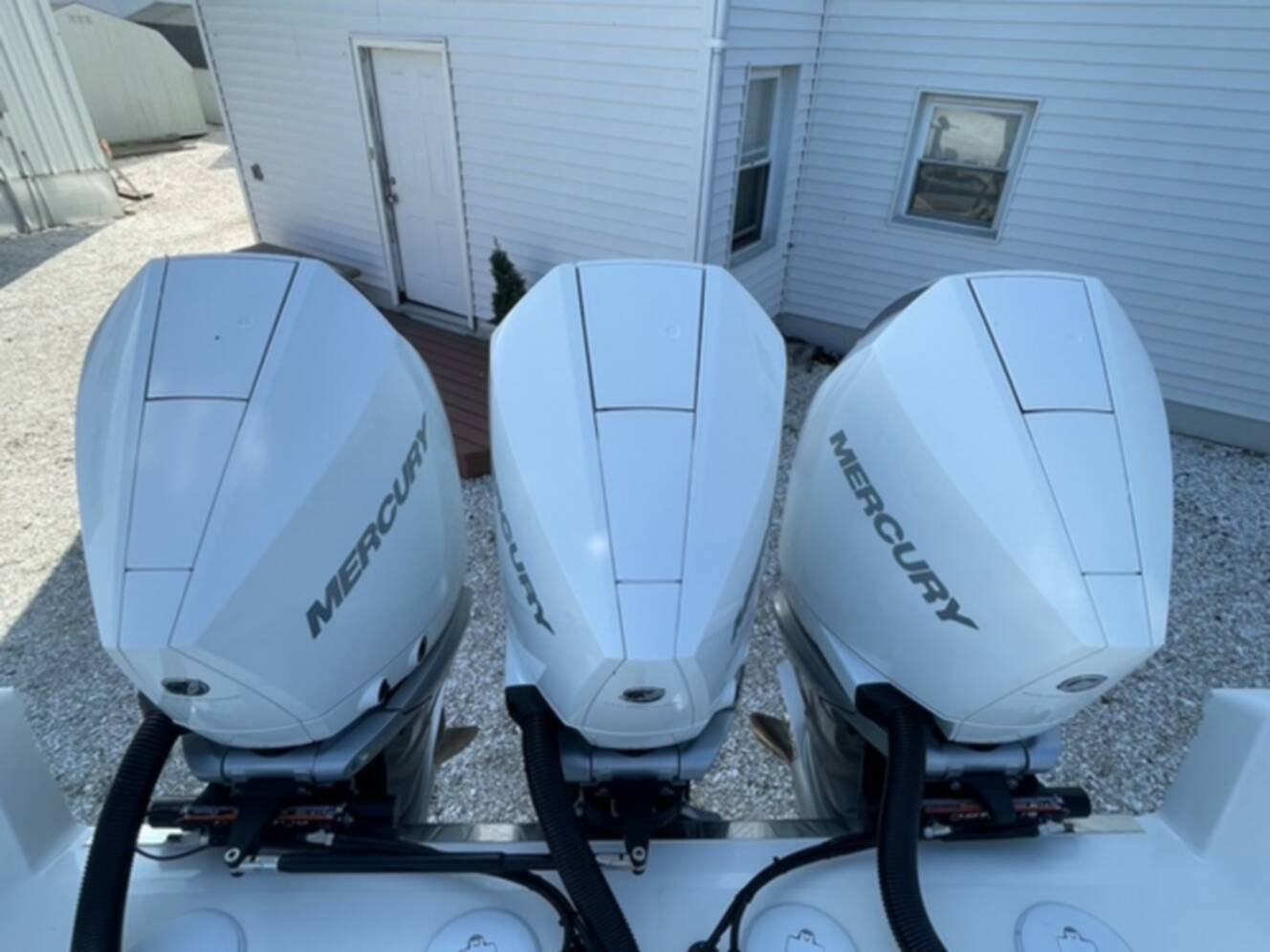 A photo of this 2021 Fountain 34 CC LS