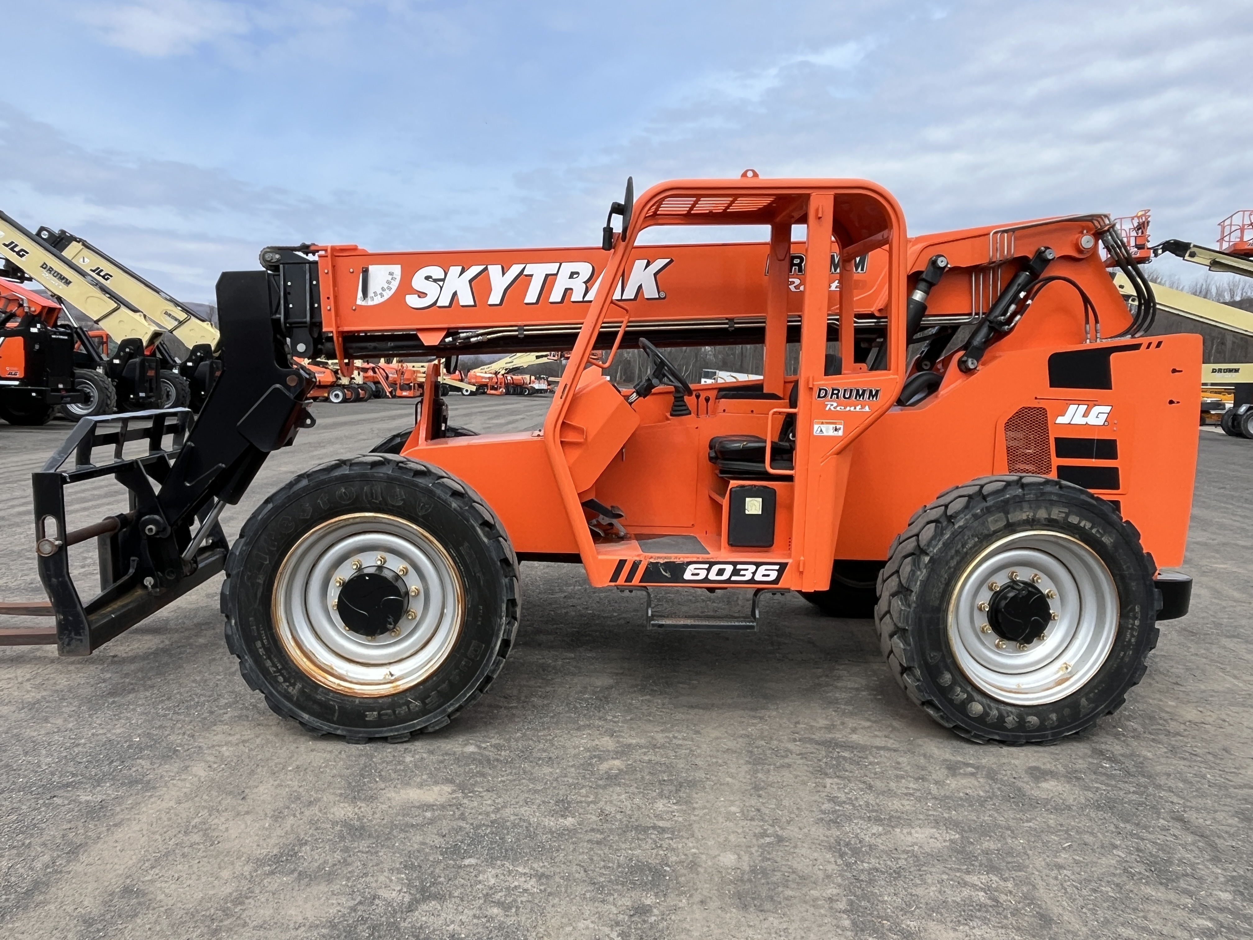 2017 SKYTRAK 6036 in Tully, NY