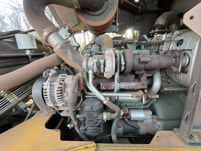 2016 VOLVO SD75B