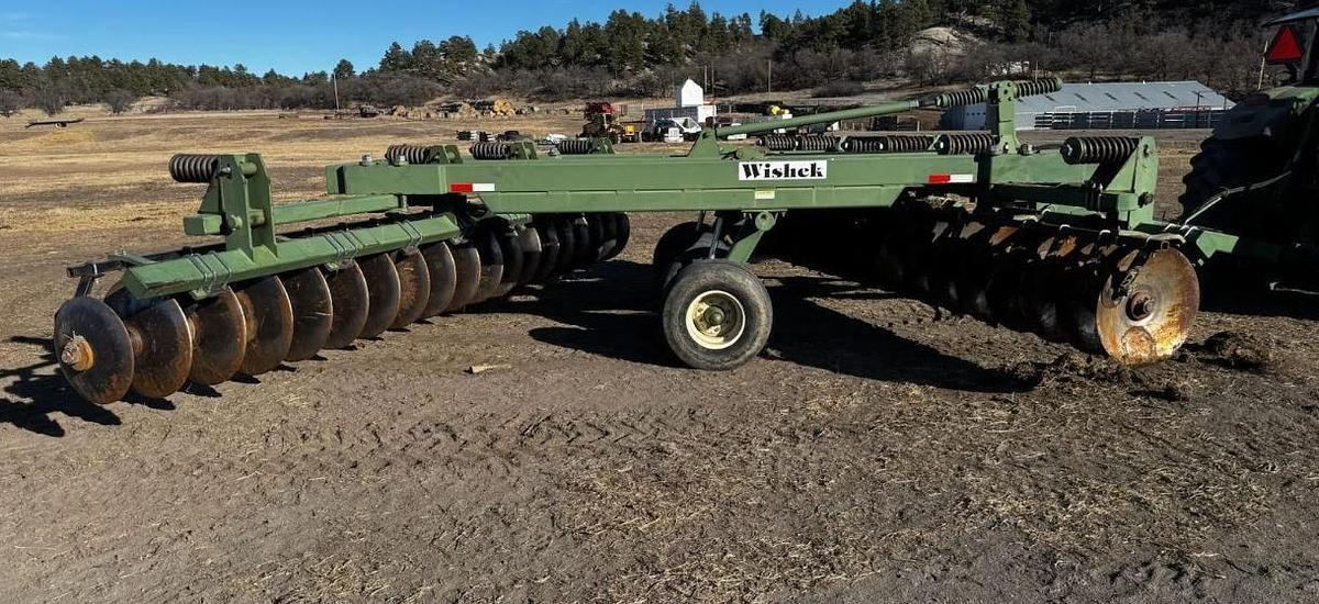 2008 Wishek Steel 862N-18 in Fourche, SD