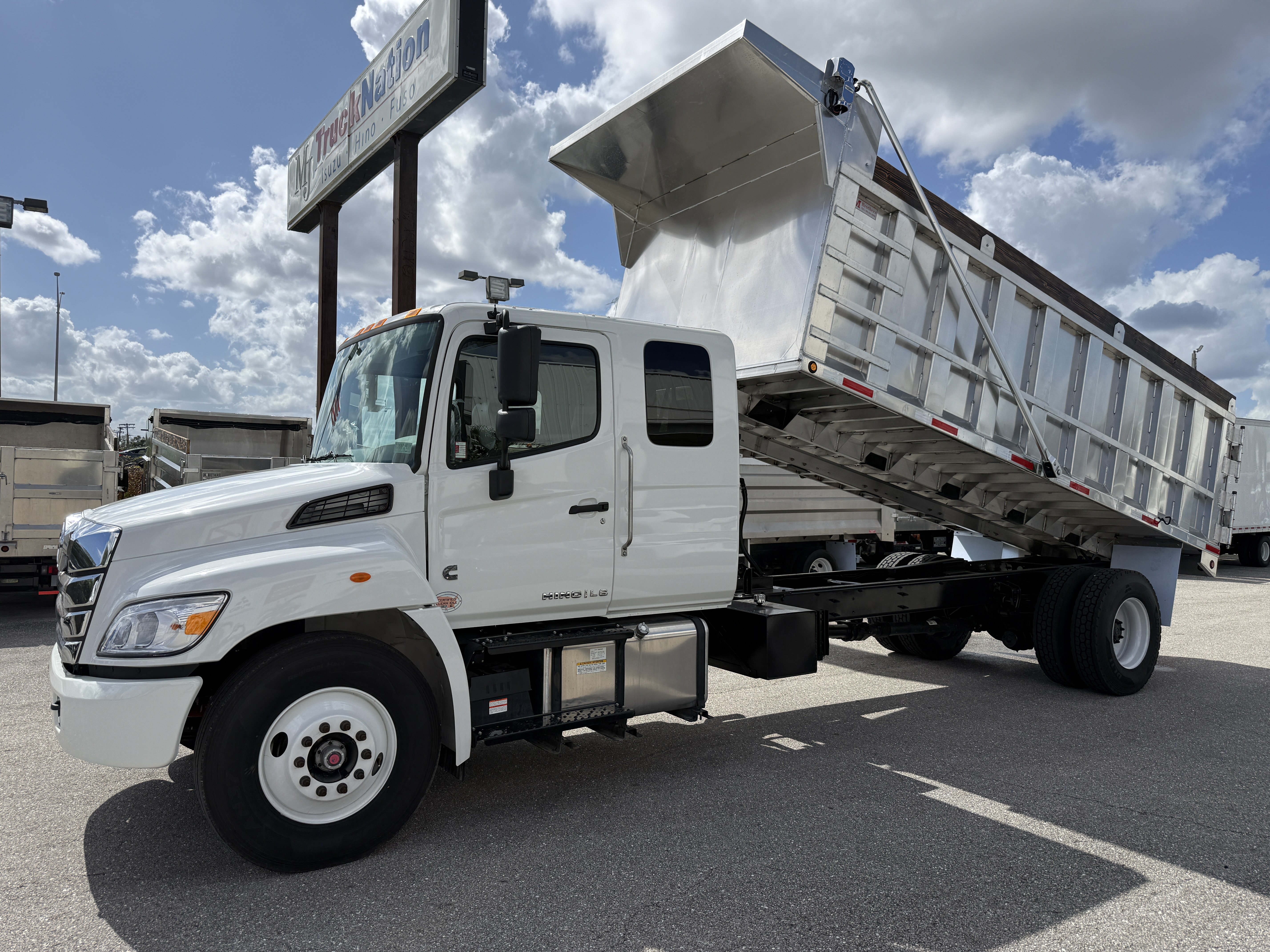 2026 HINO HINO L6 in Riviera Beach, FL