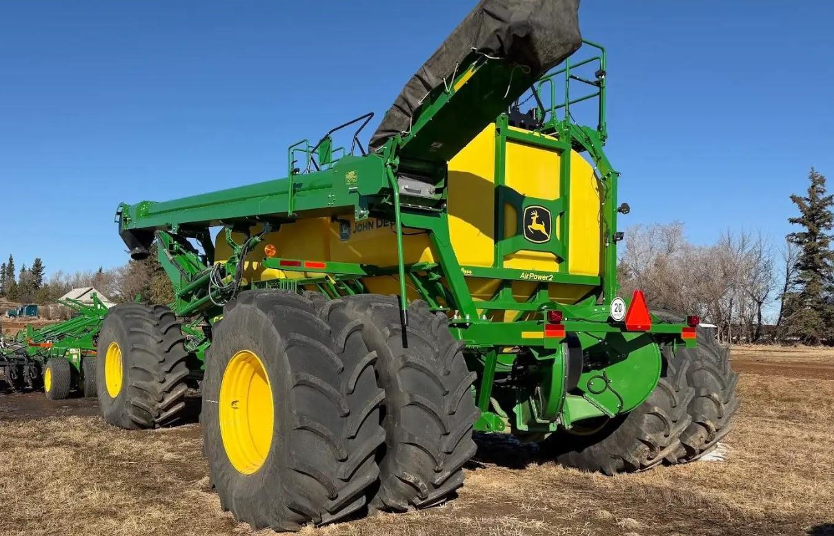 2023 JOHN DEERE N550 in Gladstone, ND