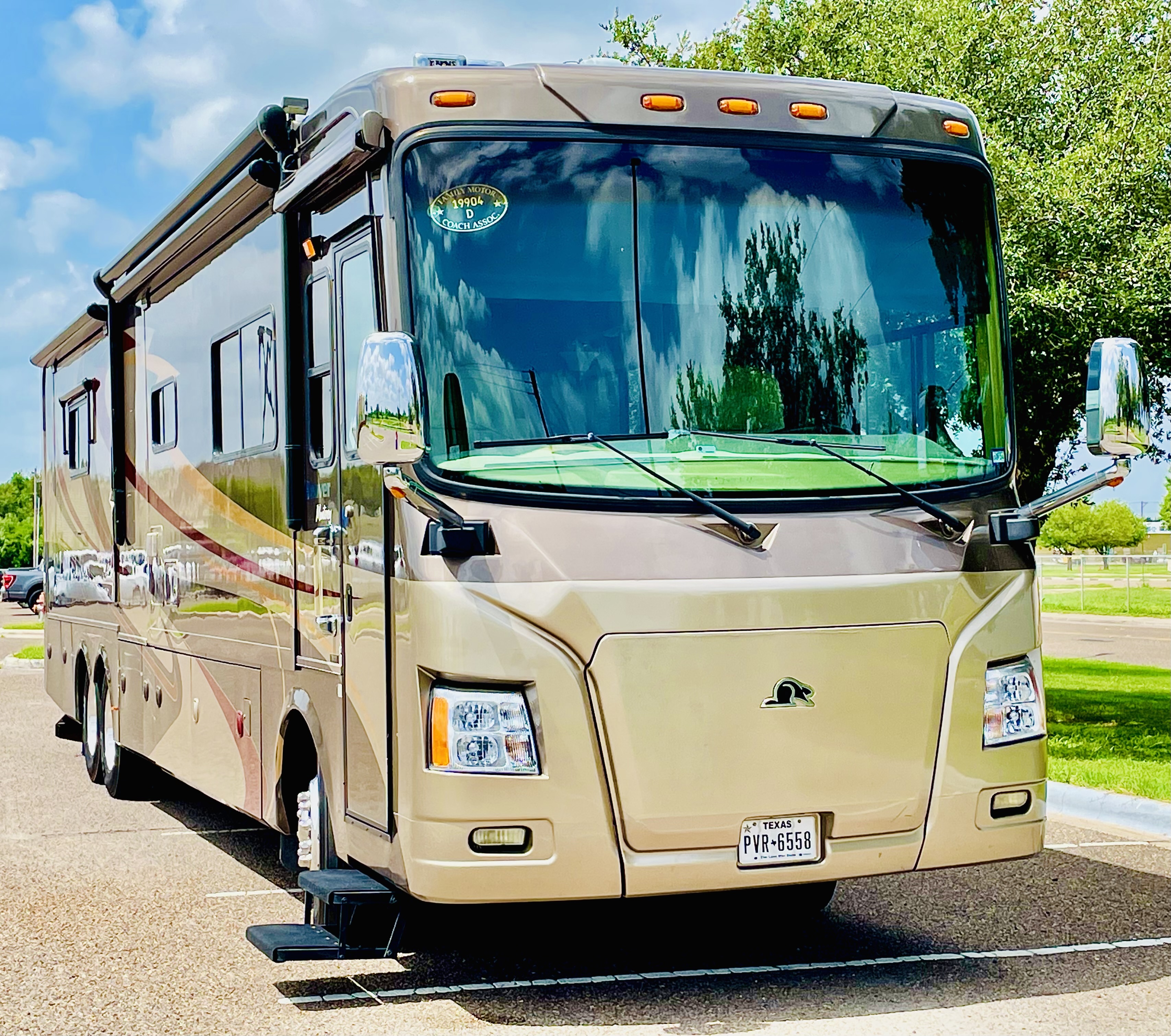 2009 Beaver MONTEREY 42 SUNSET RV