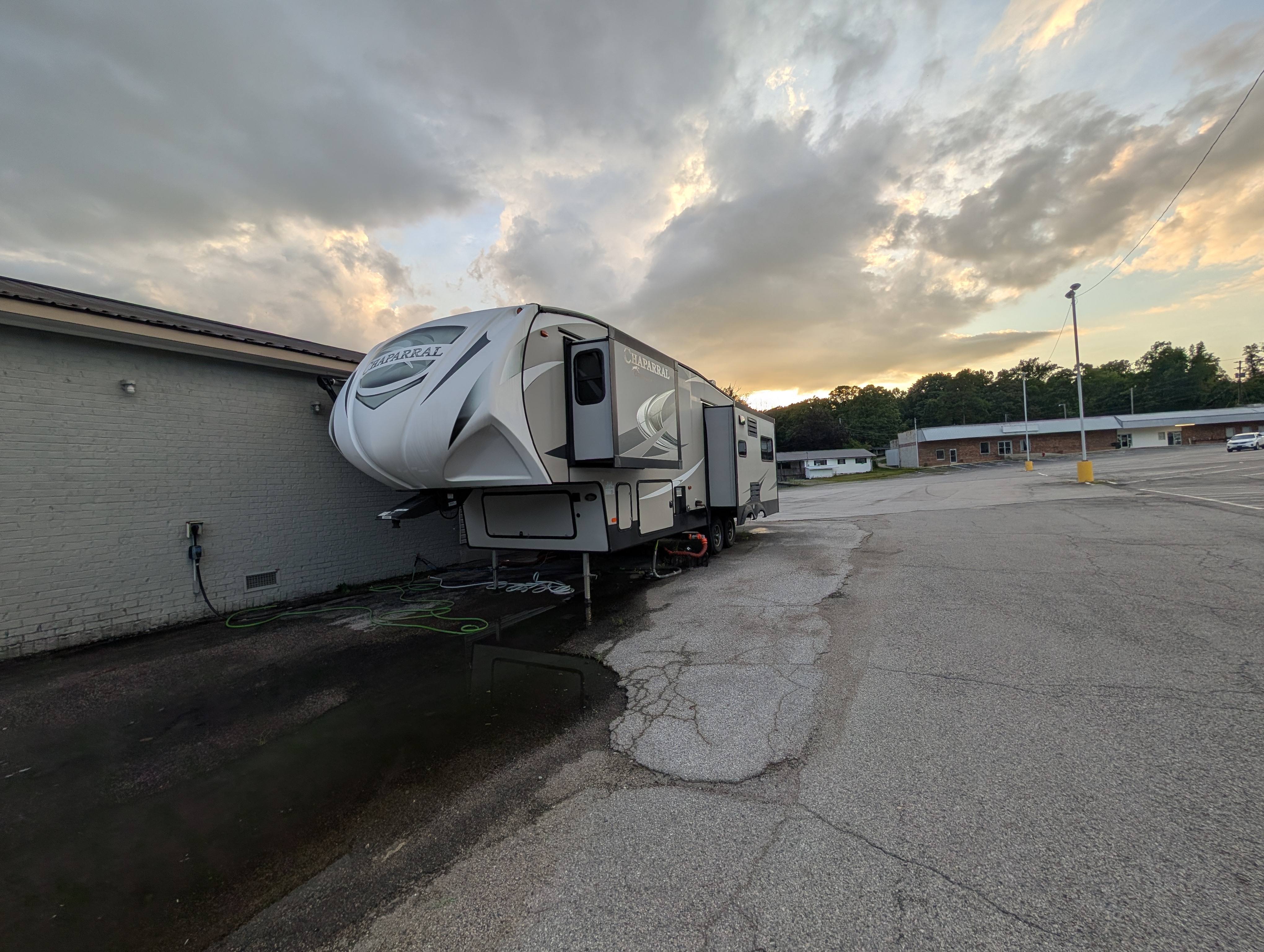 2020 Coachmen CHAPARRAL 298RLS RV