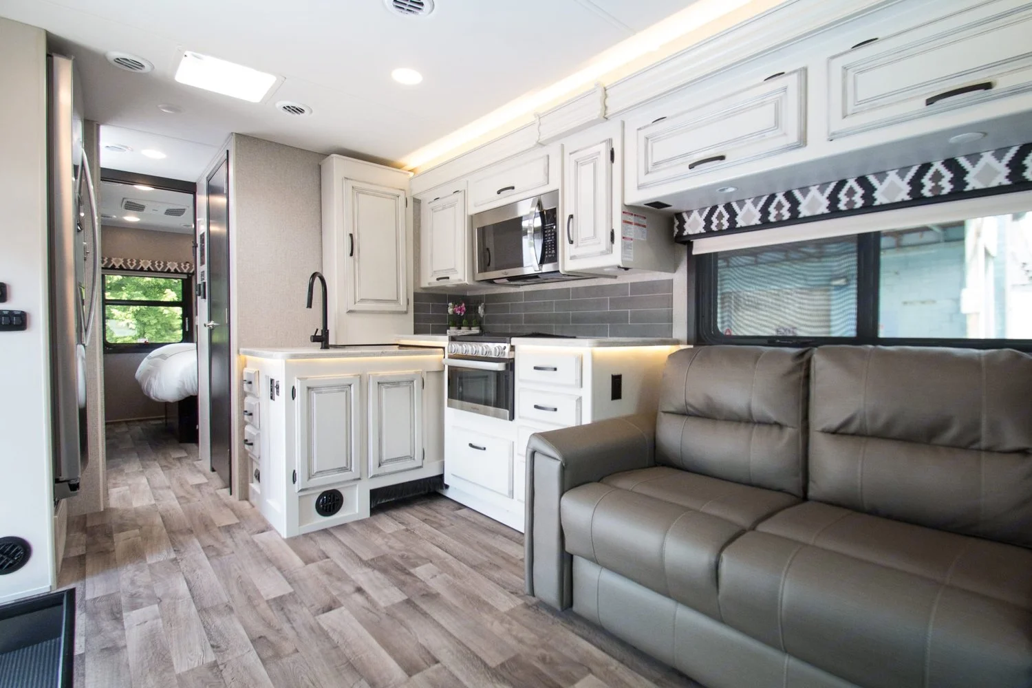 2021 Jayco PRECEPT 31UL RV