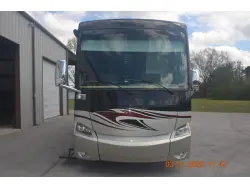 2014 Tiffin Motorhomes Phaeton 40 QTH