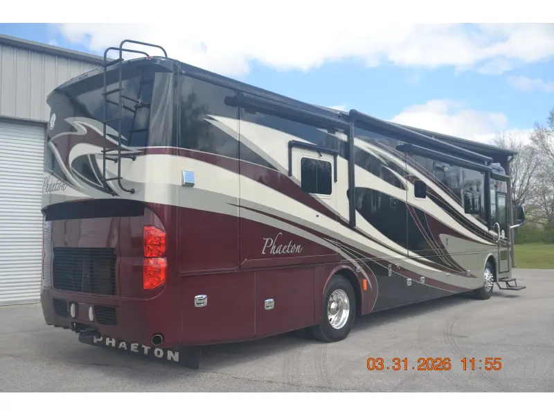 2014 Tiffin Motorhomes Phaeton 40 QTH