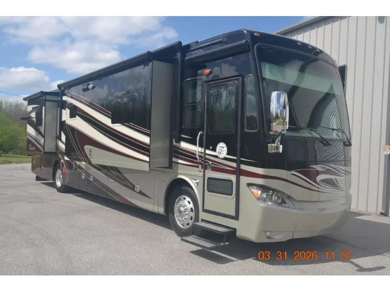 2014 Tiffin Motorhomes Phaeton 40 QTH