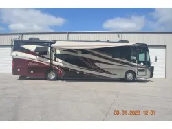 2014 Tiffin Motorhomes Phaeton 40 QTH