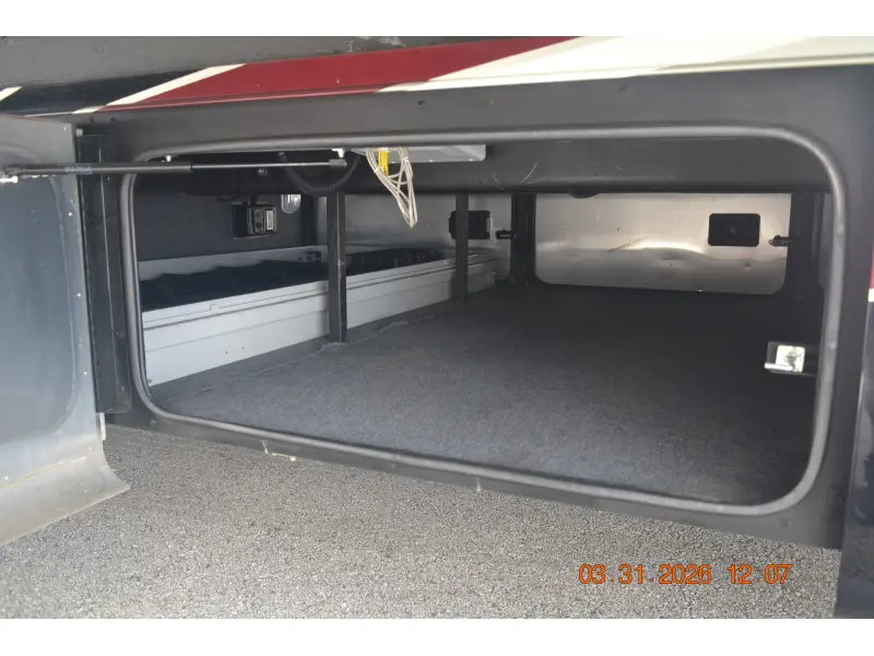 2014 Tiffin Motorhomes Phaeton 40 QTH