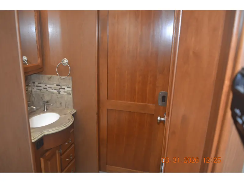 2014 Tiffin Motorhomes Phaeton 40 QTH