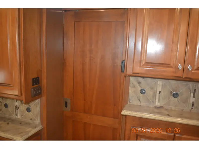 2014 Tiffin Motorhomes Phaeton 40 QTH