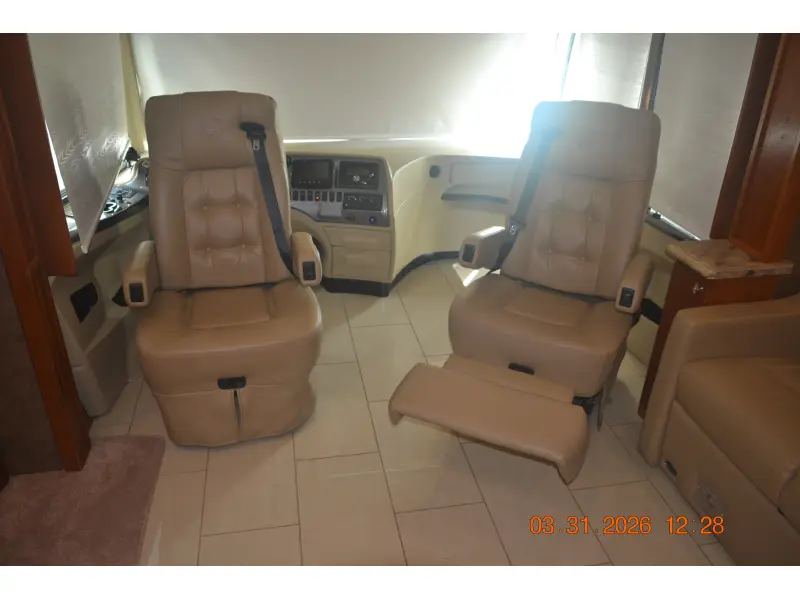 2014 Tiffin Motorhomes Phaeton 40 QTH