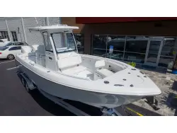 2026 Everglades 285CC