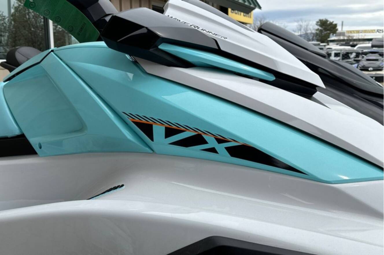 A photo of this 2026 Yamaha VX-WHITE/MINT