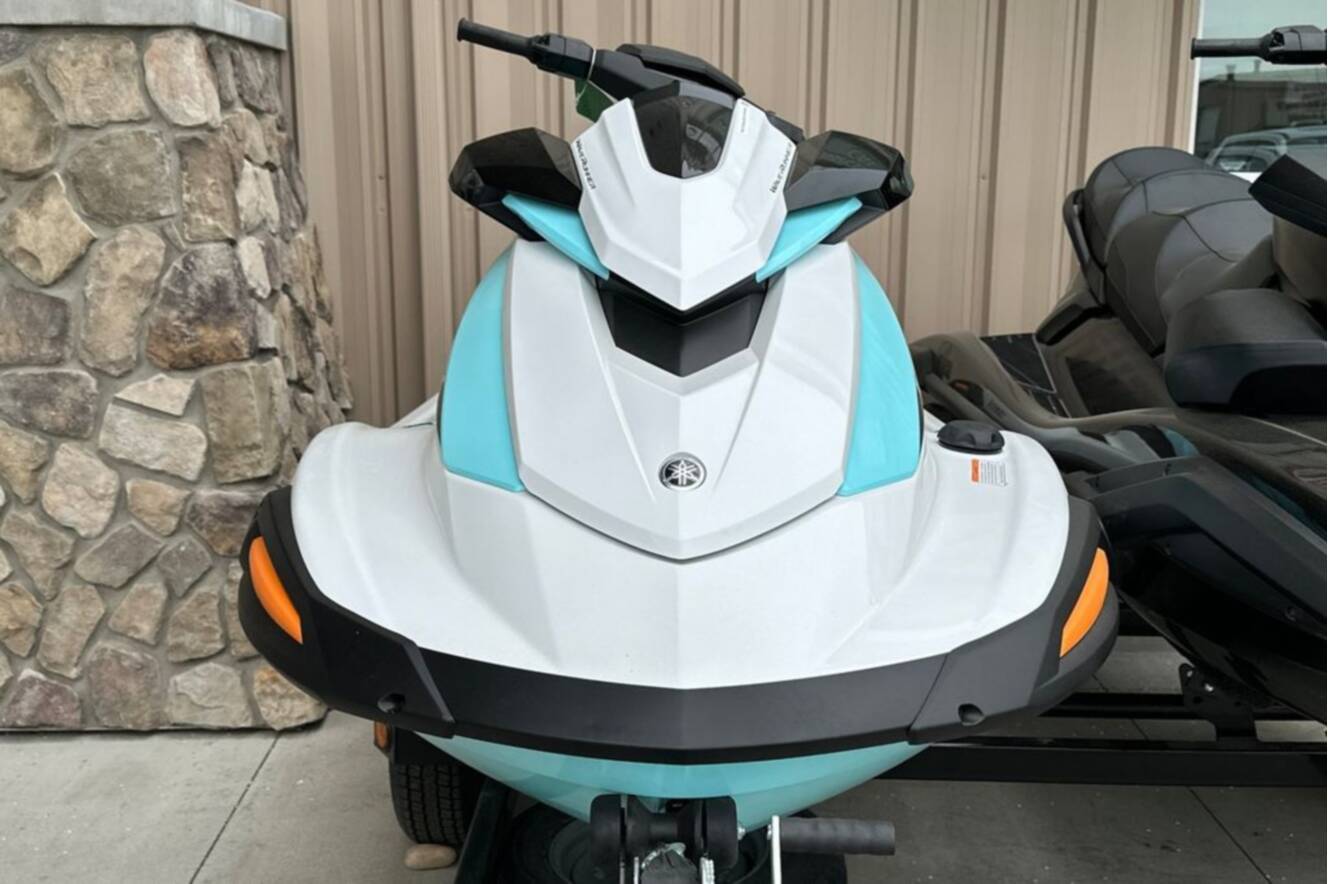 A photo of this 2026 Yamaha VX-WHITE/MINT