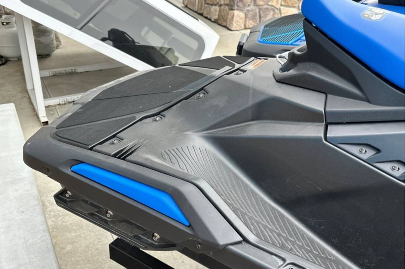 A photo of this 2026 Yamaha JETBLASTER-BLACK