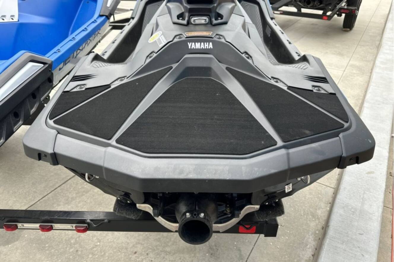 A photo of this 2026 Yamaha JETBLASTER-BLACK