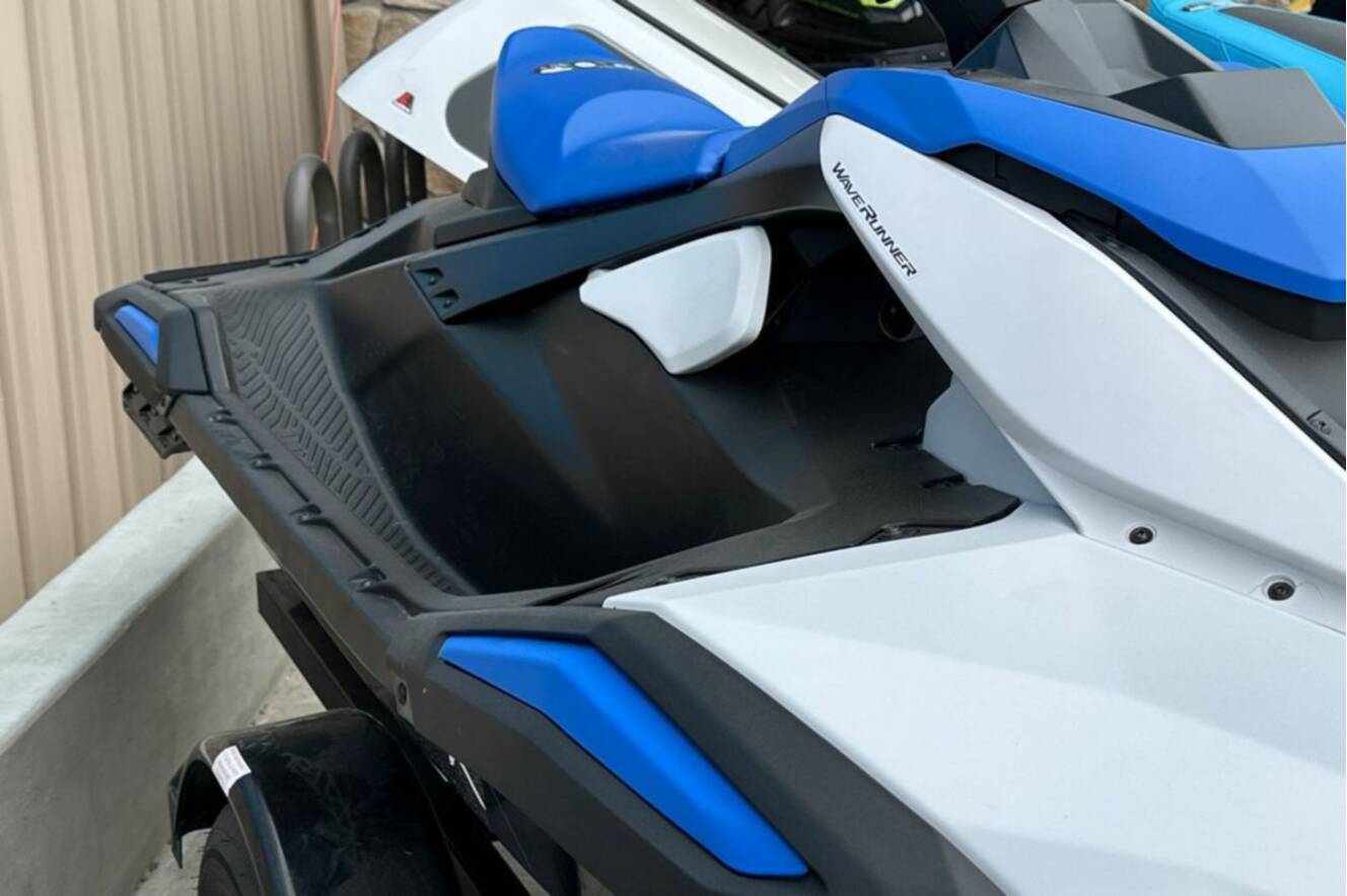 A photo of this 2026 Yamaha JETBLASTER-BLACK
