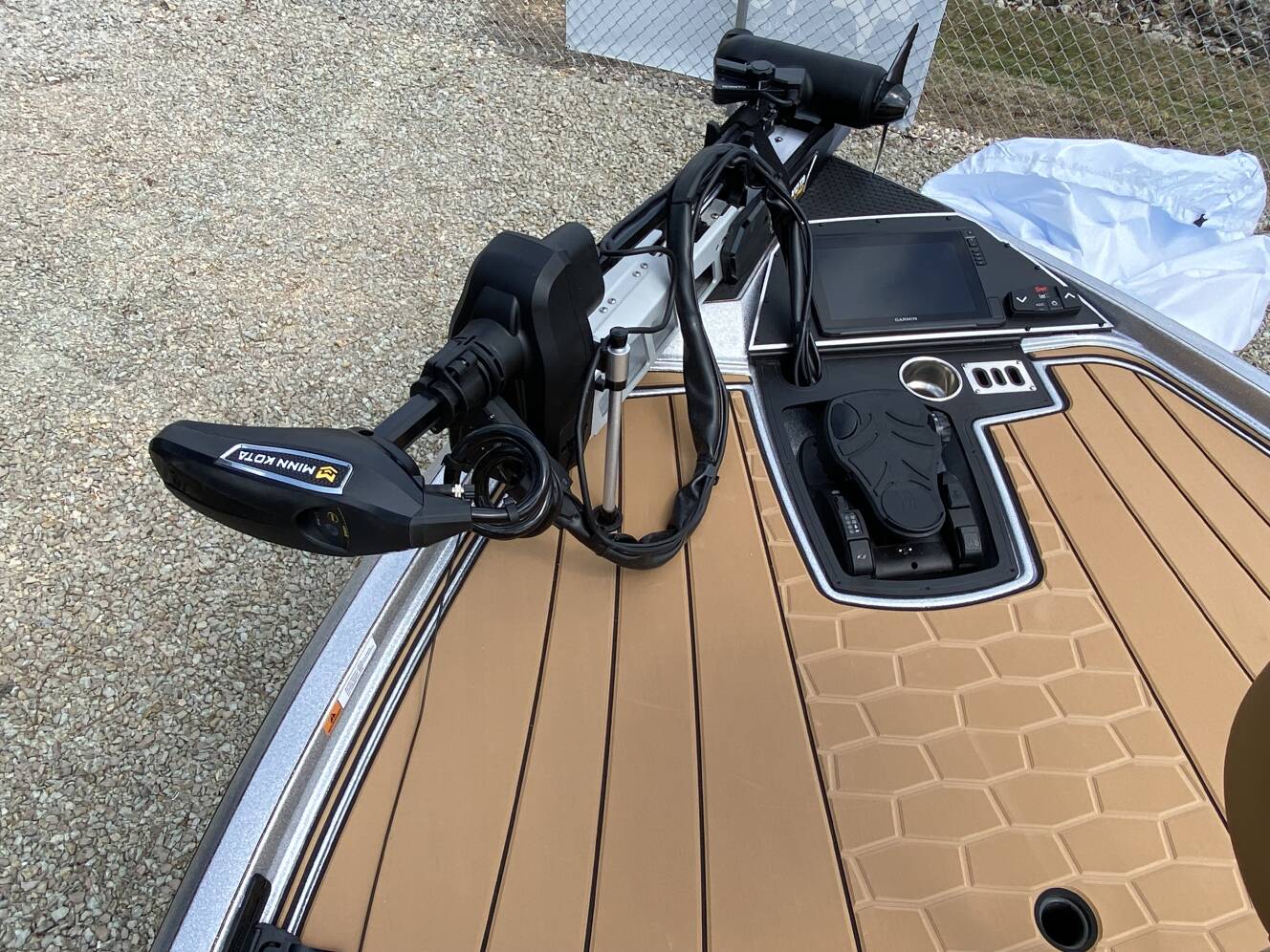 A photo of this 2026 Ranger Boats Z Comanche® Z520R Ultra