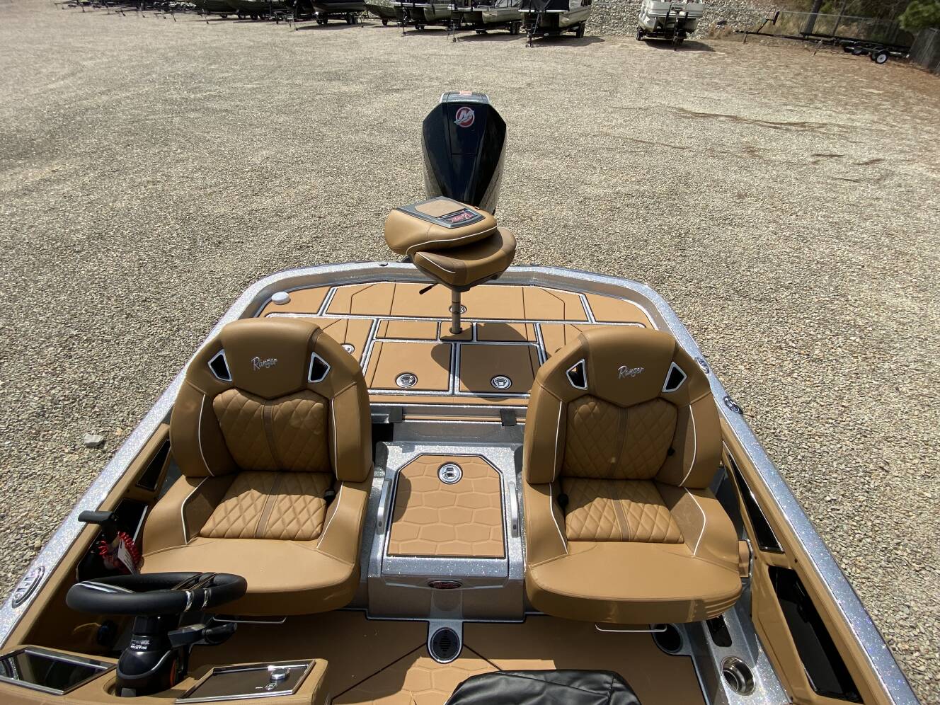 A photo of this 2026 Ranger Boats Z Comanche® Z520R Ultra