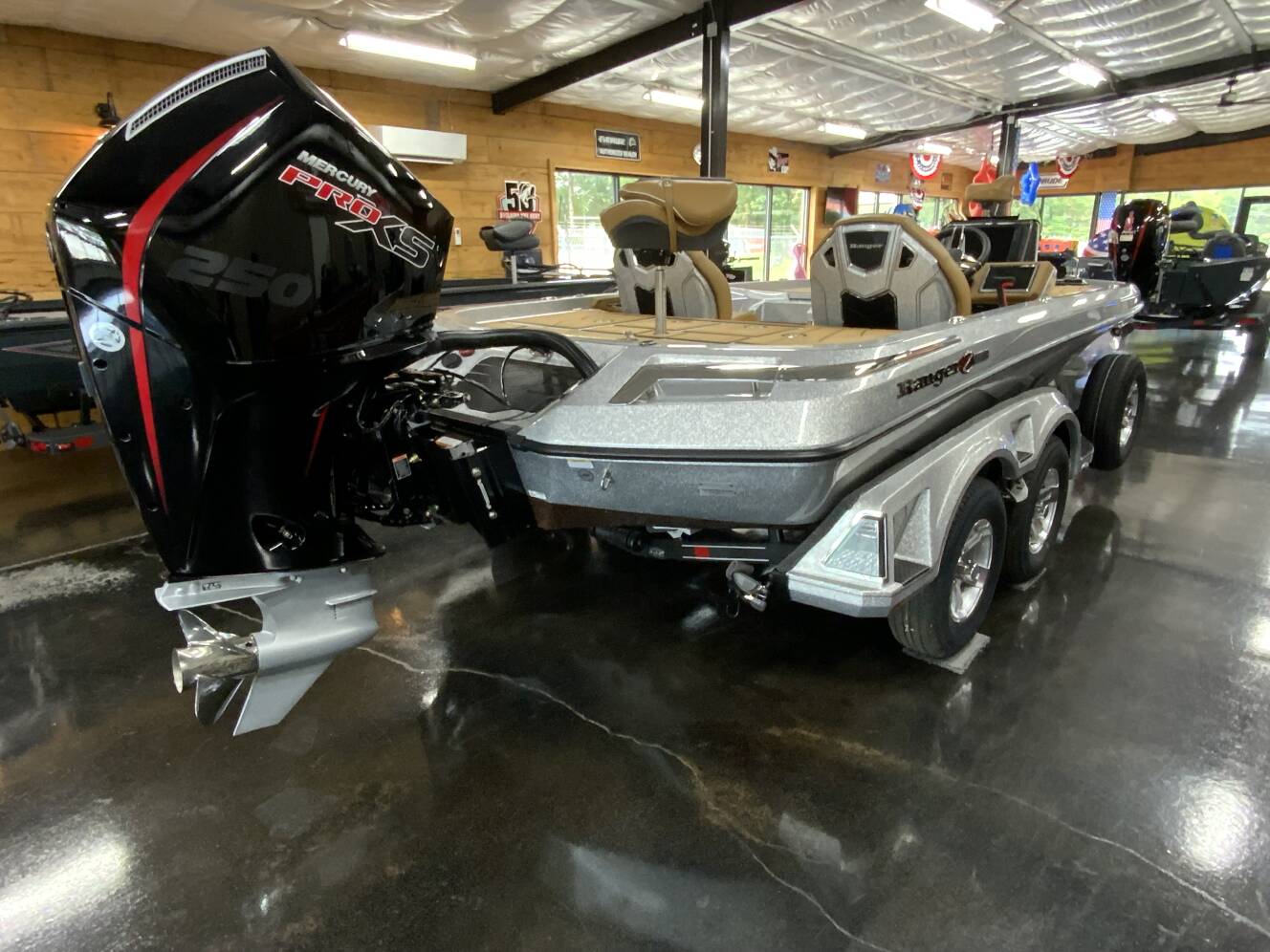 A photo of this 2026 Ranger Boats Z Comanche® Z520R Ultra