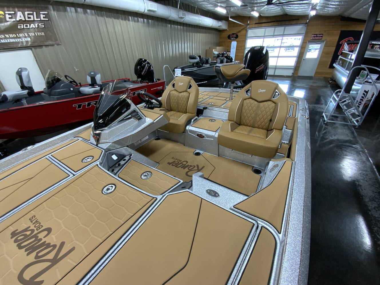 A photo of this 2026 Ranger Boats Z Comanche® Z520R Ultra
