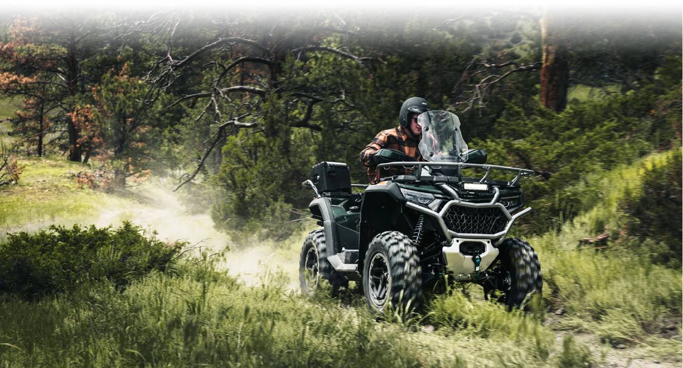 A photo of this 2026 CFMOTO CForce 1000 Overland