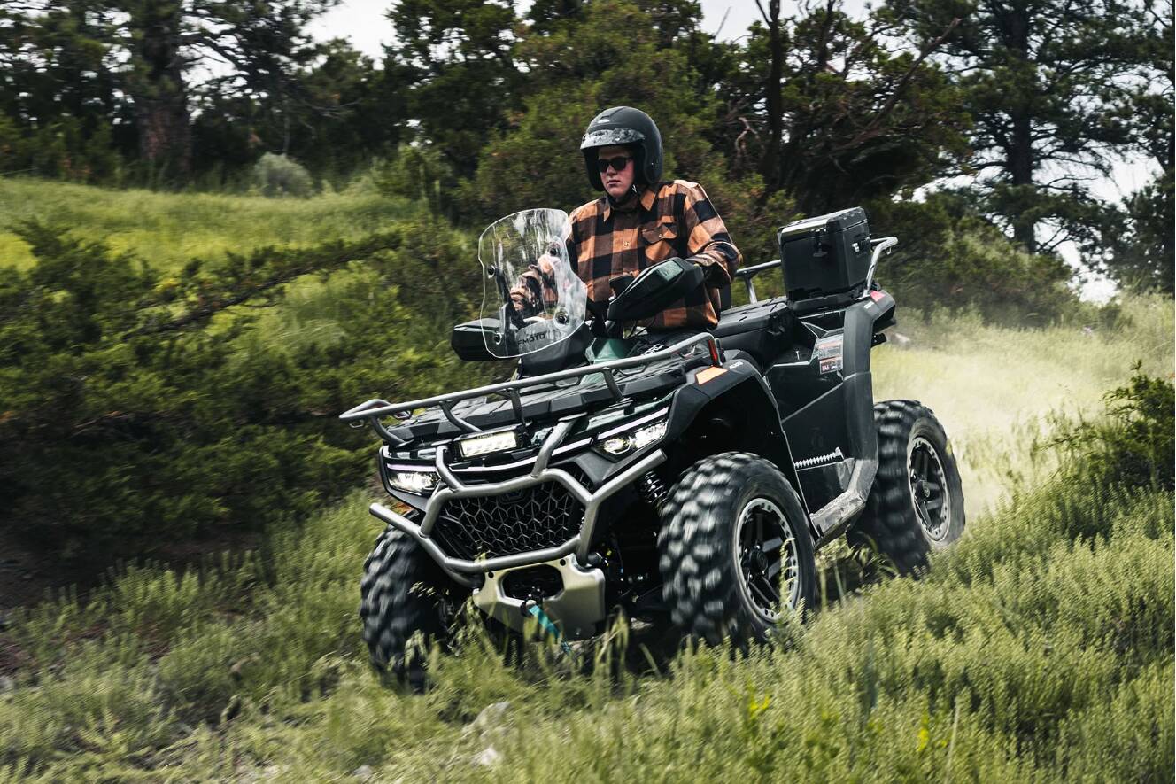 A photo of this 2026 CFMOTO CForce 1000 Overland