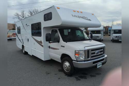 2020 Thor Motor Coach 30 footer in warrenton VA
