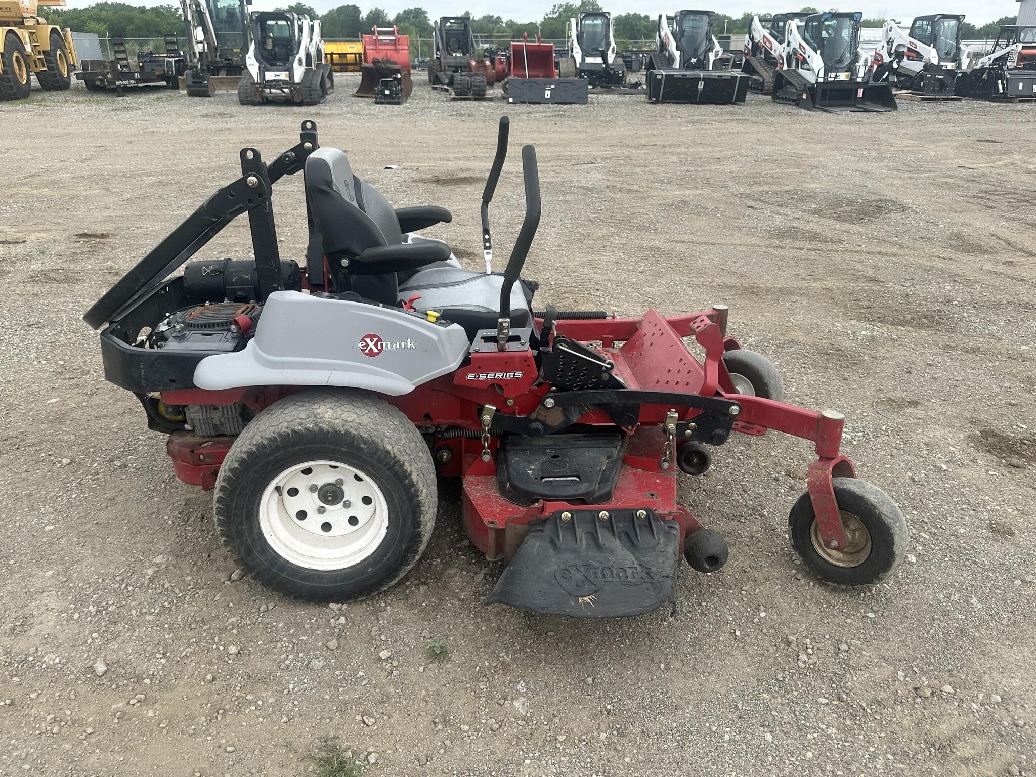Exmark Mower - Zero Turn For Sale in Tennessee - Equipment Trader