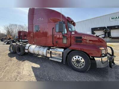 MACK ANTHEM SLEEPER CAB W/ 53' TRAILER WHITE 1/64 DCP/FIRST GEAR MACK ANTHEM SLEEPER CAB W/ 53' TRAILER WHITE 1/64 DCP/FIRST GEAR
