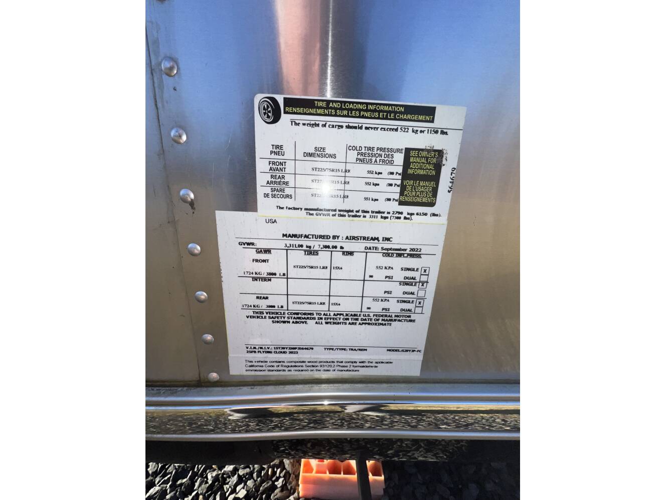A photo of this 2023 Airstream FLYING CLOUD 25FB TWIN
